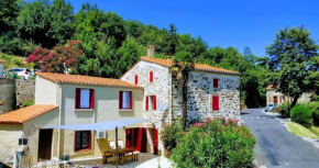 Hotels in Taulis